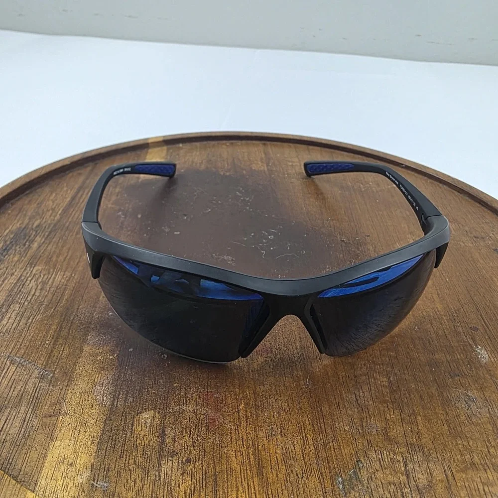 Nike Skylon Ace Sunglasses Mens 69-10-125 Black Blue Tinted Shield FQ4683-014